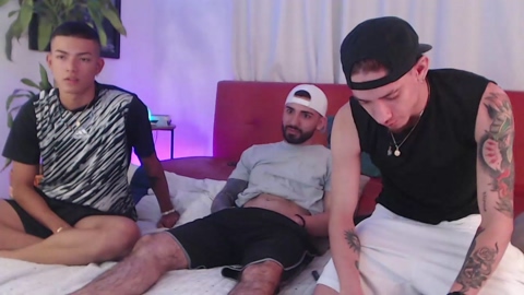 fratguysonline  12-12-2022